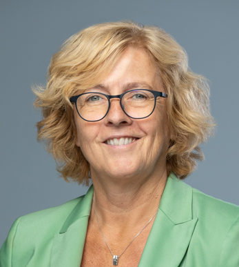 Elise H Nowee